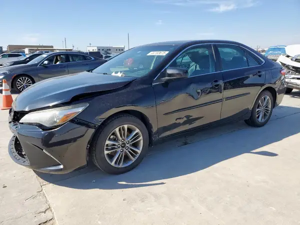 4T1BF1FK9GU253306 2016 TOYOTA CAMRY - Image 1