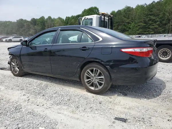 4T1BF1FK9GU262118 2016 TOYOTA CAMRY - Image 2