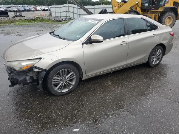 4T1BF1FK9GU266217 2016 TOYOTA CAMRY - Image 1