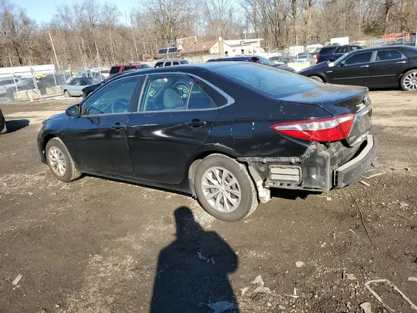 4T1BF1FK9GU506771 2016 TOYOTA CAMRY - Image 2