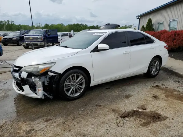 4T1BF1FK9GU507936 2016 TOYOTA CAMRY - Image 1