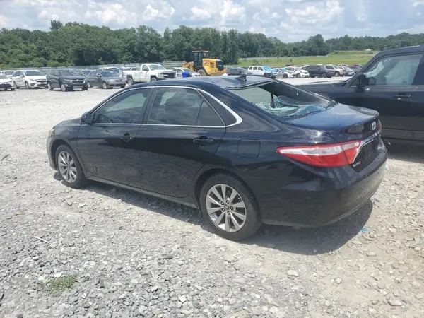 4T1BF1FK9GU509105 2016 TOYOTA CAMRY - Image 2