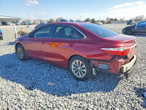 4T1BF1FK9GU509167 2016 TOYOTA CAMRY - Image 2
