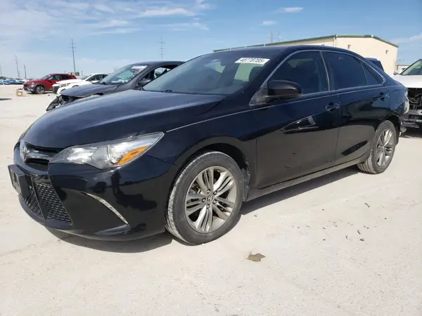 4T1BF1FK9GU517642 2016 TOYOTA CAMRY - Image 1