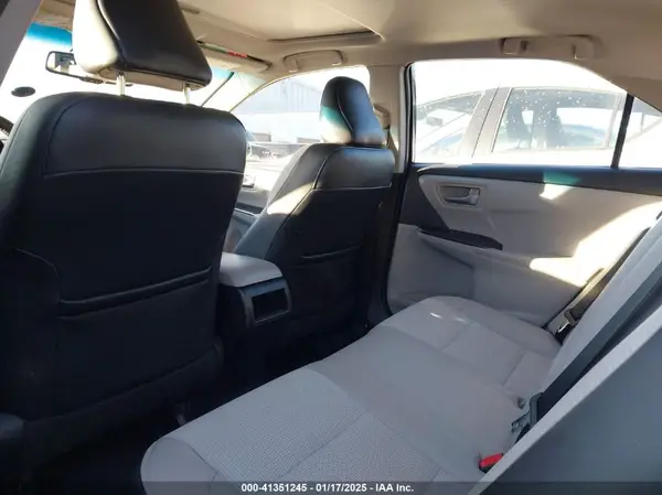 4T1BF1FK9GU517947 2016 TOYOTA CAMRY - Image 8