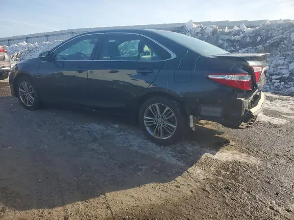 4T1BF1FK9GU520153 2016 TOYOTA CAMRY - Image 2