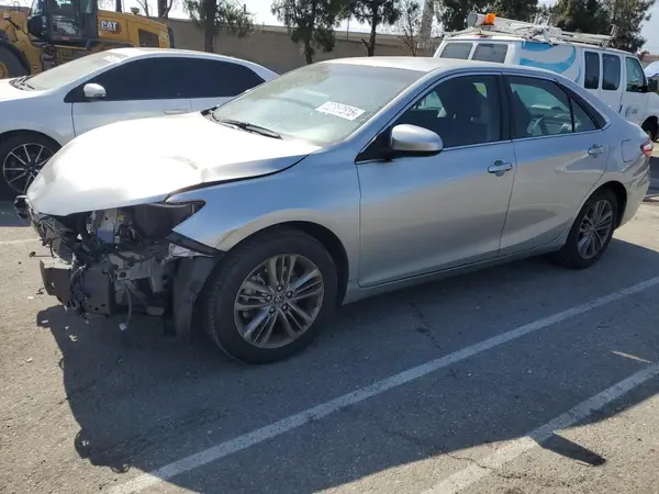 4T1BF1FK9GU538362 2016 TOYOTA CAMRY - Image 1