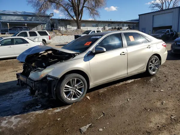 4T1BF1FK9GU538376 2016 TOYOTA CAMRY - Image 1