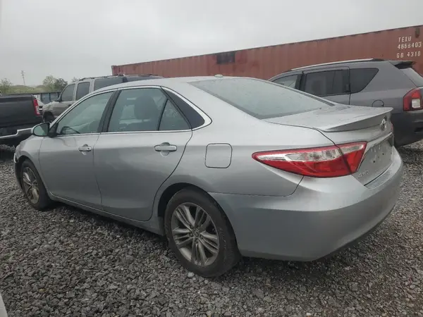 4T1BF1FK9GU538961 2016 TOYOTA CAMRY - Image 2