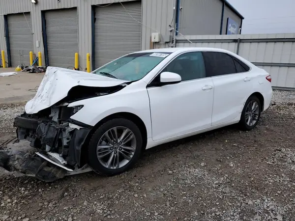 4T1BF1FK9GU549524 2016 TOYOTA CAMRY - Image 1