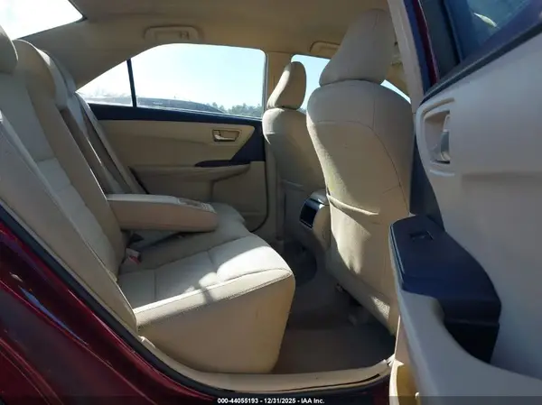 4T1BF1FK9GU551886 2016 TOYOTA CAMRY - Image 8