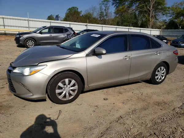 4T1BF1FK9GU555730 2016 TOYOTA CAMRY - Image 1