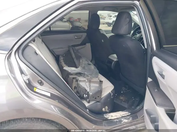 4T1BF1FK9GU563004 2016 TOYOTA CAMRY - Image 8