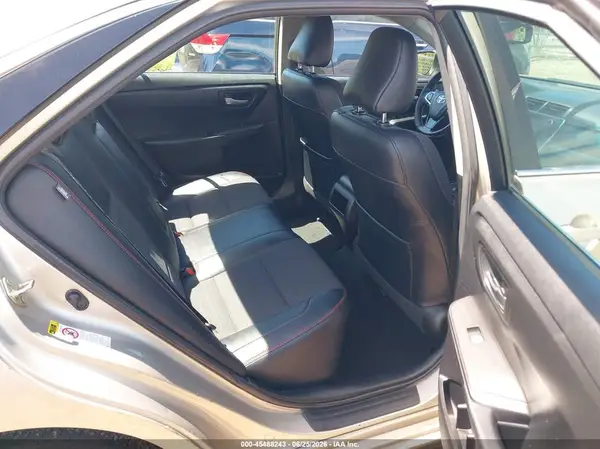 4T1BF1FK9GU564864 2016 TOYOTA CAMRY - Image 8