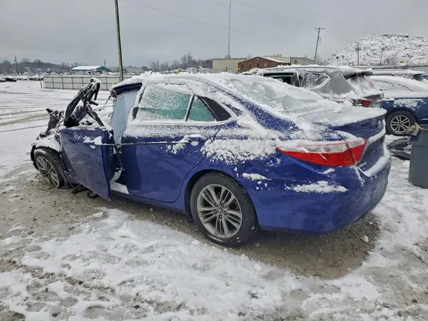 4T1BF1FK9GU569451 2016 TOYOTA CAMRY - Image 2