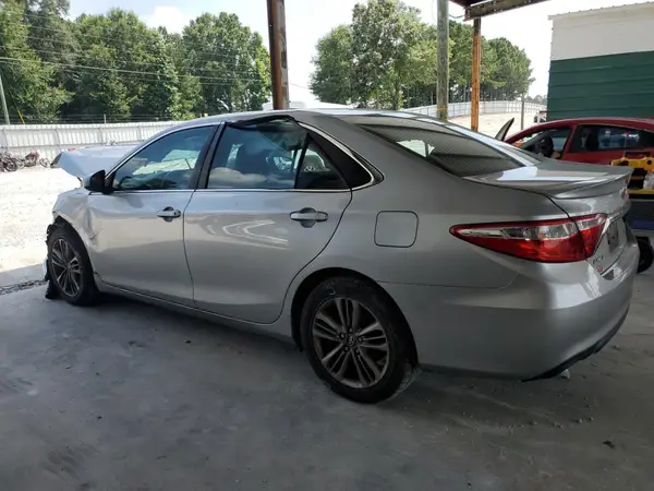 4T1BF1FK9GU572060 2016 TOYOTA CAMRY - Image 2