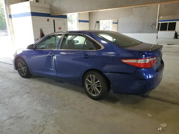 4T1BF1FK9GU577484 2016 TOYOTA CAMRY - Image 2