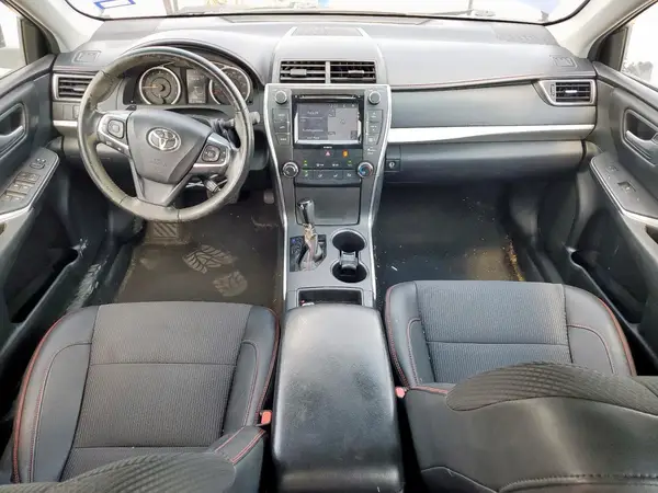 4T1BF1FK9GU584726 2016 TOYOTA CAMRY - Image 8