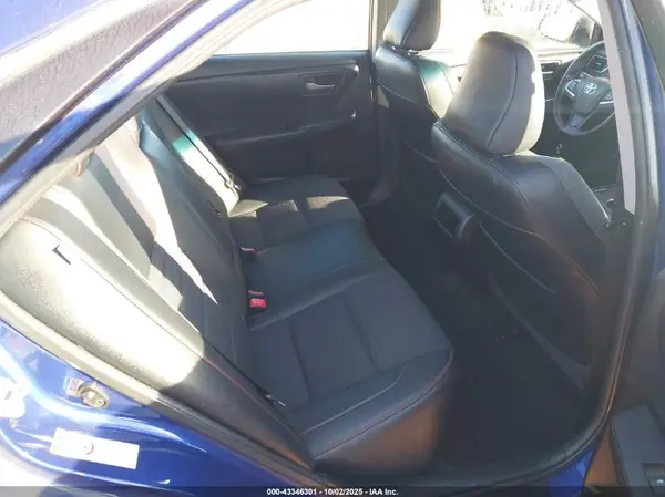 4T1BF1FK9GU585682 2016 TOYOTA CAMRY - Image 8