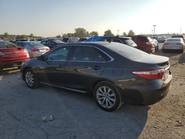4T1BF1FK9GU587030 2016 TOYOTA CAMRY - Image 2