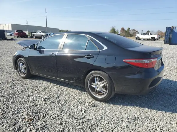 4T1BF1FK9GU591322 2016 TOYOTA CAMRY - Image 2