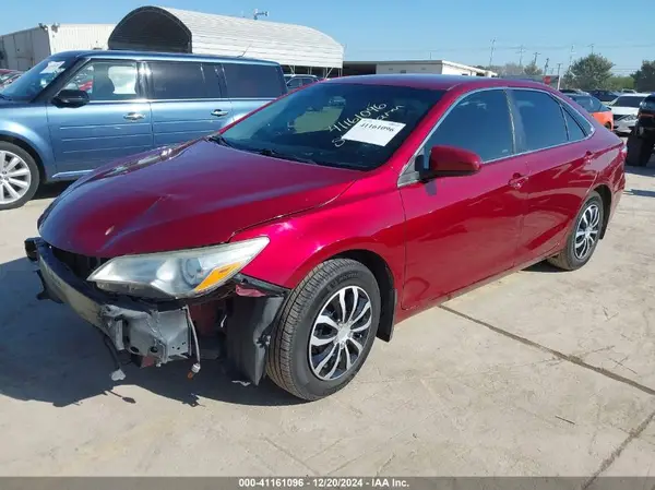 4T1BF1FK9GU606577 2016 TOYOTA CAMRY - Image 2