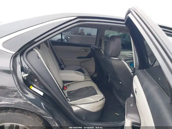 4T1BF1FK9HU276022 2017 TOYOTA CAMRY - Image 8