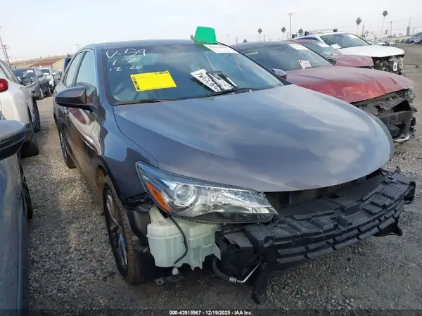 4T1BF1FK9HU276456 2017 TOYOTA CAMRY - Image 1