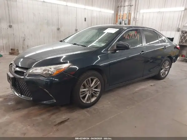 4T1BF1FK9HU277414 2017 TOYOTA CAMRY - Image 2