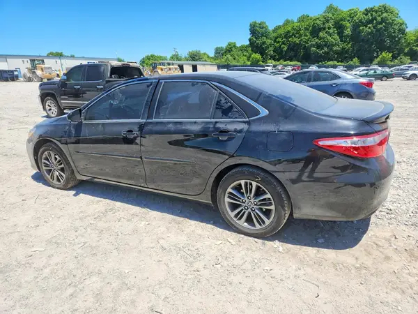 4T1BF1FK9HU278157 2017 TOYOTA CAMRY - Image 2