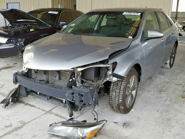 4T1BF1FK9HU278482 2017 TOYOTA CAMRY - Image 2