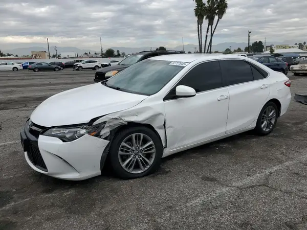 4T1BF1FK9HU279261 2017 TOYOTA CAMRY - Image 1