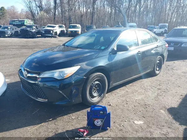4T1BF1FK9HU279311 2017 TOYOTA CAMRY - Image 2