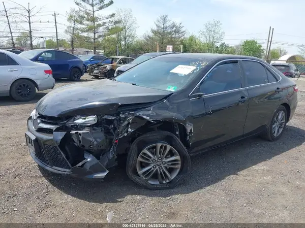 4T1BF1FK9HU280457 2017 TOYOTA CAMRY - Image 2