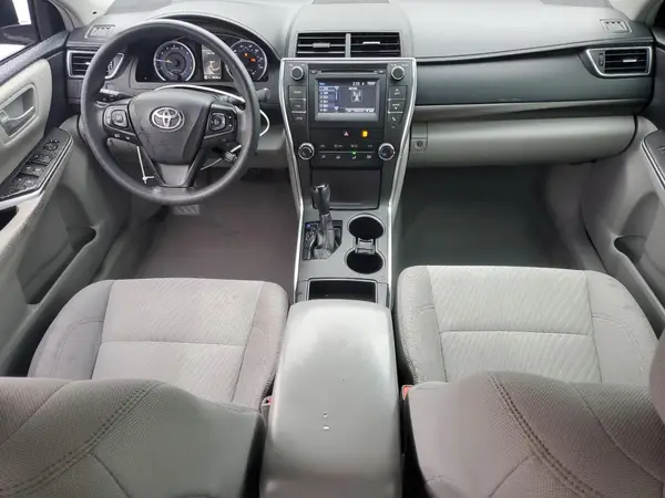 4T1BF1FK9HU284136 2017 TOYOTA CAMRY - Image 8