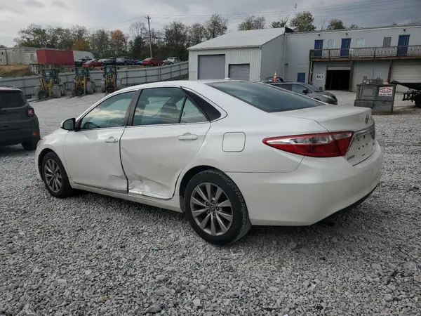 4T1BF1FK9HU287778 2017 TOYOTA CAMRY - Image 2