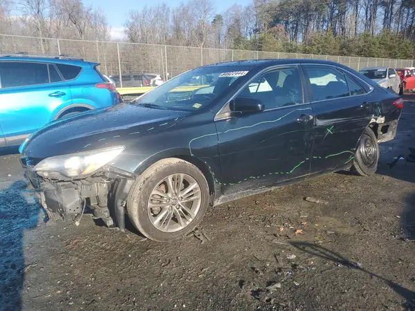 4T1BF1FK9HU307480 2017 TOYOTA CAMRY - Image 1