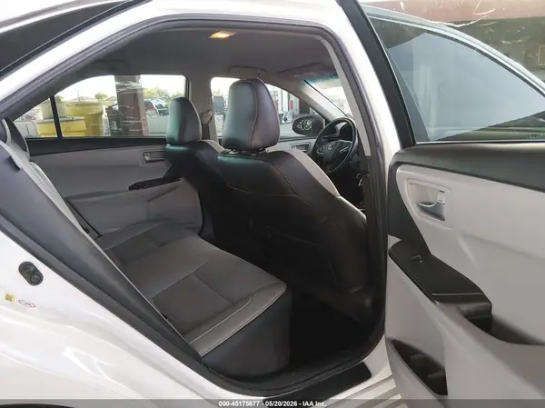 4T1BF1FK9HU317166 2017 TOYOTA CAMRY - Image 8