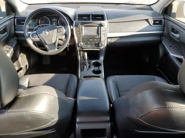 4T1BF1FK9HU317300 2017 TOYOTA CAMRY - Image 8