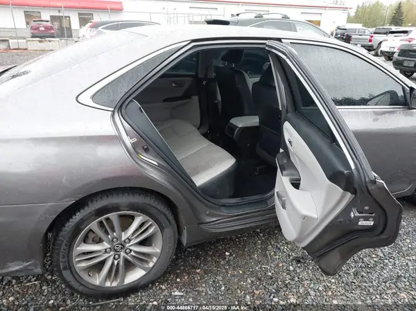 4T1BF1FK9HU318284 2017 TOYOTA CAMRY - Image 8