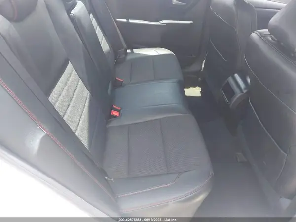 4T1BF1FK9HU321279 2017 TOYOTA CAMRY - Image 8
