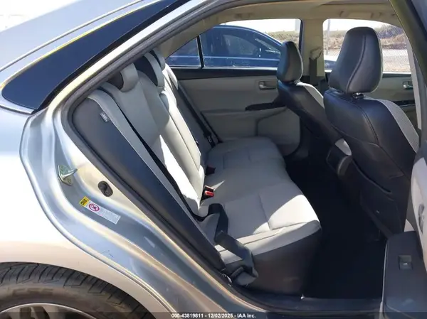 4T1BF1FK9HU322738 2017 TOYOTA CAMRY - Image 8