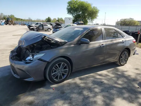 4T1BF1FK9HU333125 2017 TOYOTA CAMRY - Image 1