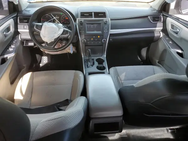 4T1BF1FK9HU333125 2017 TOYOTA CAMRY - Image 8