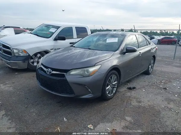 4T1BF1FK9HU334243 2017 TOYOTA CAMRY - Image 2