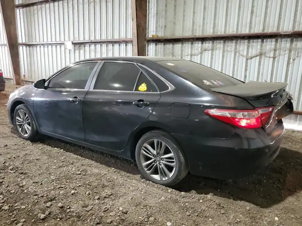 4T1BF1FK9HU341970 2017 TOYOTA CAMRY - Image 2