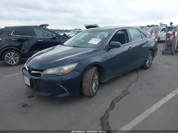 4T1BF1FK9HU343007 2017 TOYOTA CAMRY - Image 2