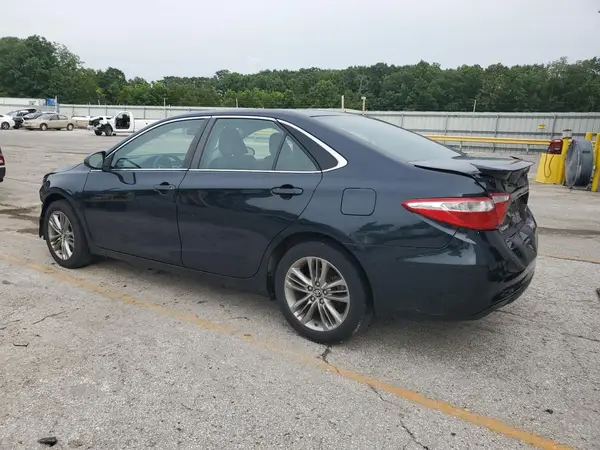 4T1BF1FK9HU347297 2017 TOYOTA CAMRY - Image 2