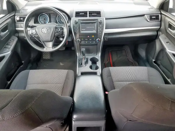 4T1BF1FK9HU349826 2017 TOYOTA CAMRY - Image 8
