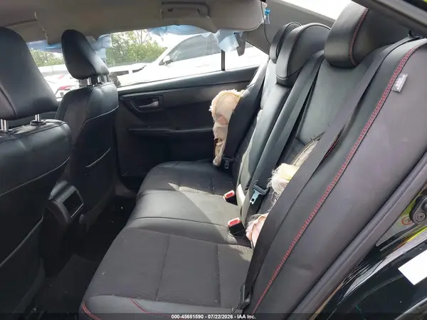 4T1BF1FK9HU352094 2017 TOYOTA CAMRY - Image 8